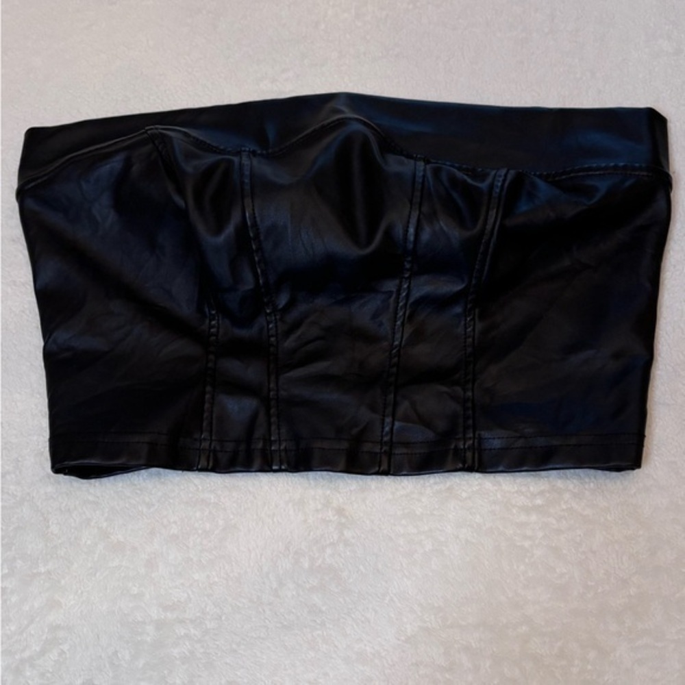 SHEIN Black Faux Leather Strapless Crop Top Sz M